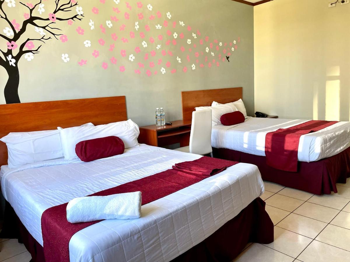 Hotel Fotherhouse San Salvador Buitenkant foto