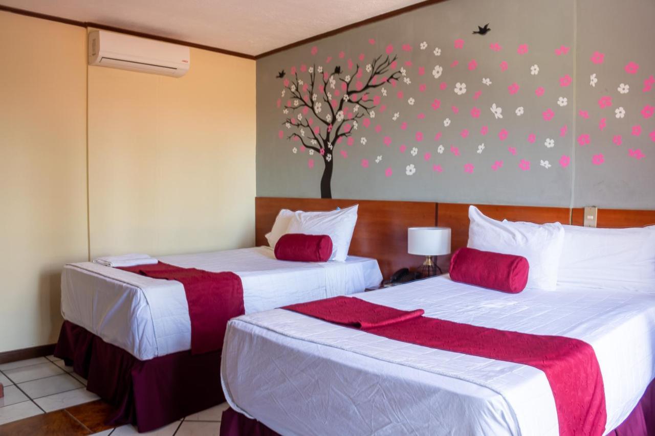 Hotel Fotherhouse San Salvador Buitenkant foto