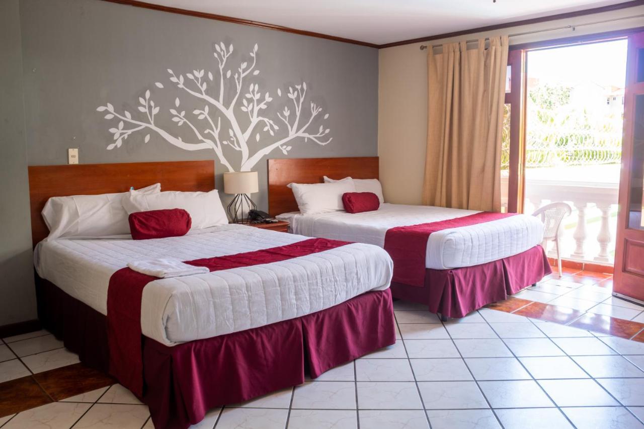 Hotel Fotherhouse San Salvador Buitenkant foto