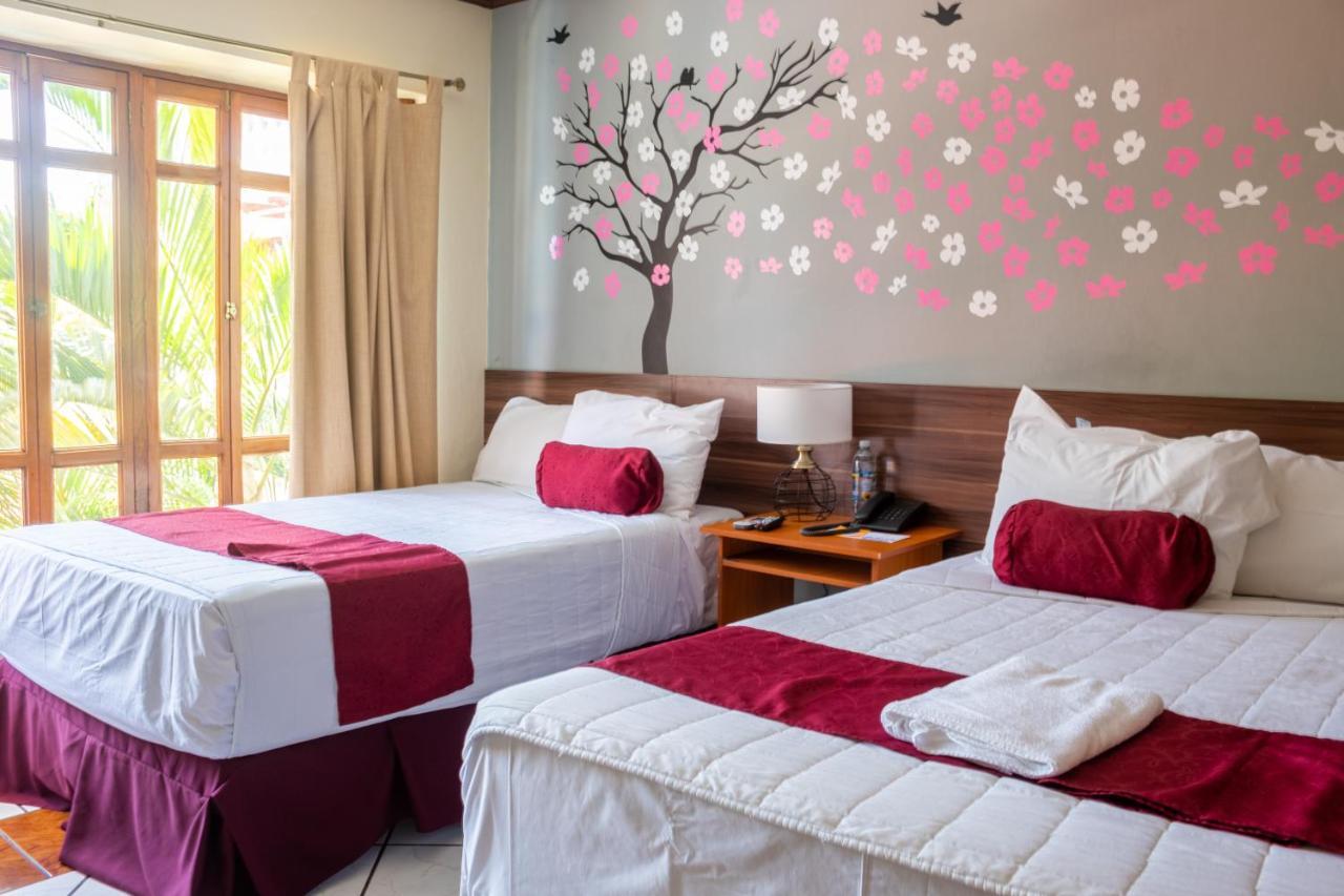Hotel Fotherhouse San Salvador Buitenkant foto