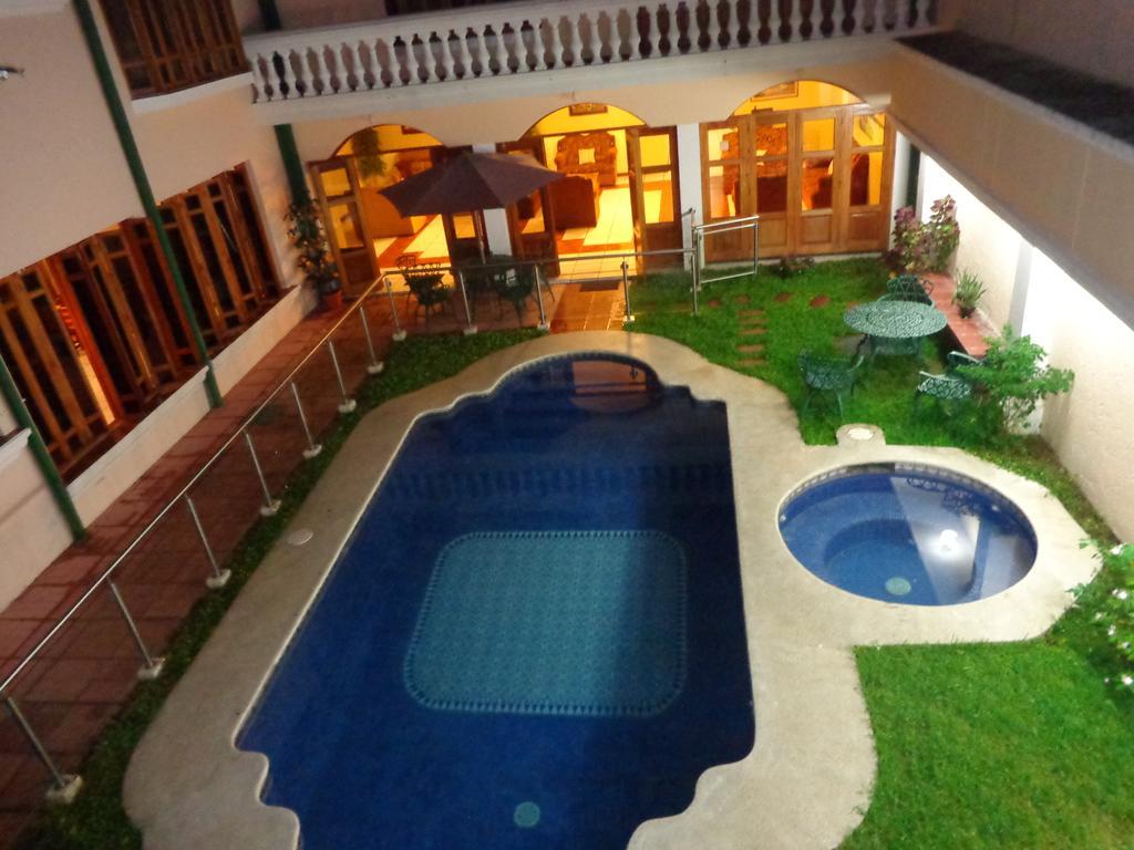 Hotel Fotherhouse San Salvador Buitenkant foto