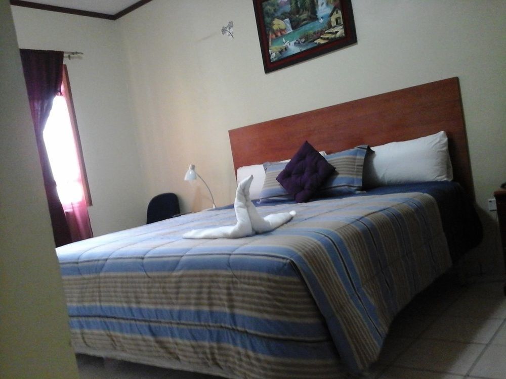 Hotel Fotherhouse San Salvador Buitenkant foto