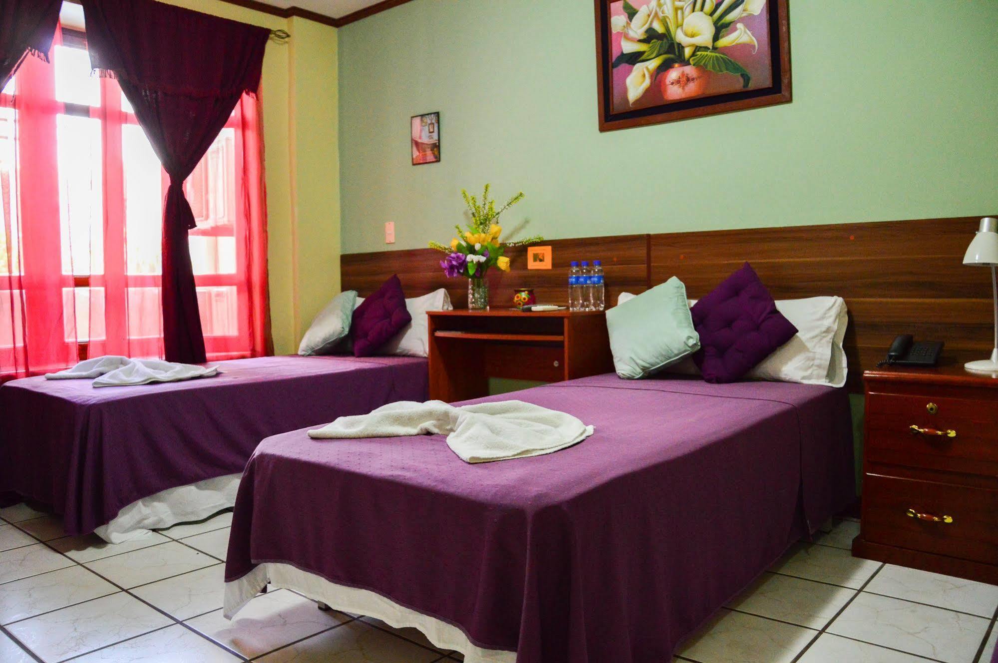 Hotel Fotherhouse San Salvador Buitenkant foto