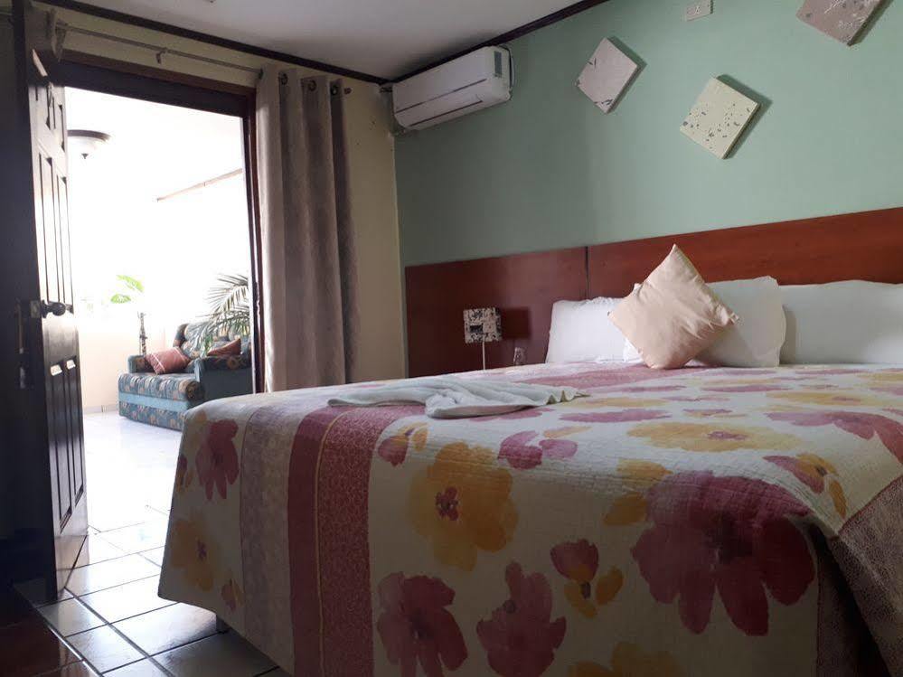 Hotel Fotherhouse San Salvador Buitenkant foto