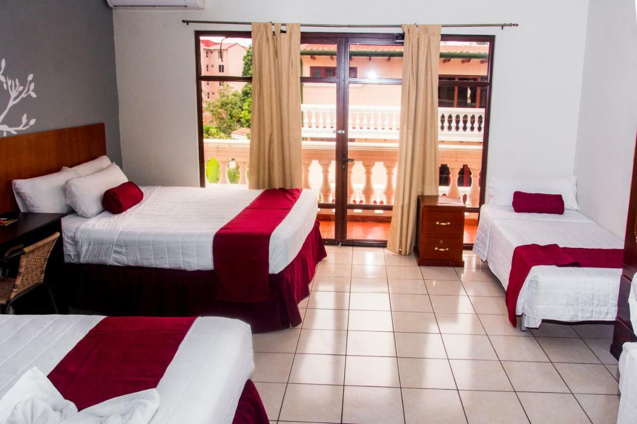 Hotel Fotherhouse San Salvador Buitenkant foto