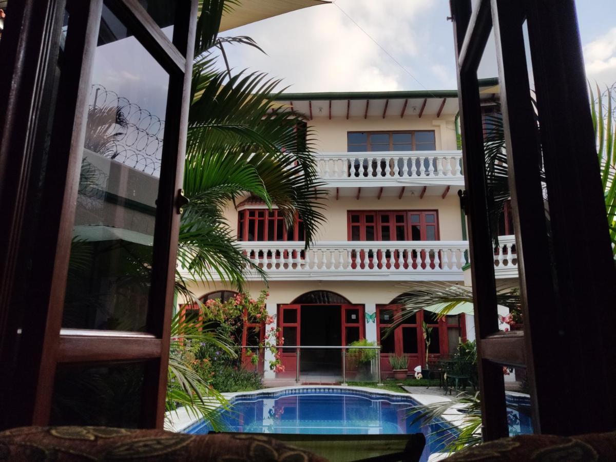 Hotel Fotherhouse San Salvador Buitenkant foto